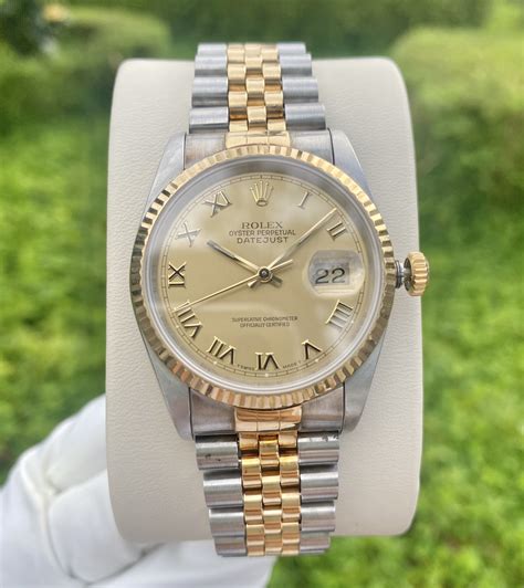 đồng hồ rolex datejust.